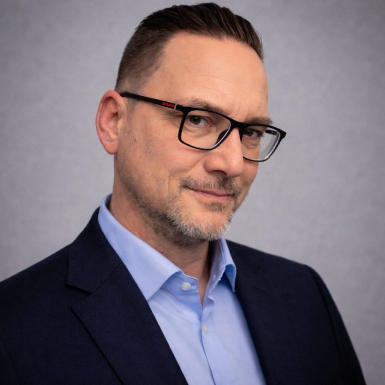 Hans-Martin Küfner, Maurer- und Betonbauermeister und TÜV SÜD Baumanager